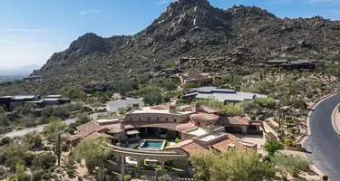 Arizona Expands Global Reach: The Noble Agency Brings Scottsdale’s Prime Market to JamesEdition ()