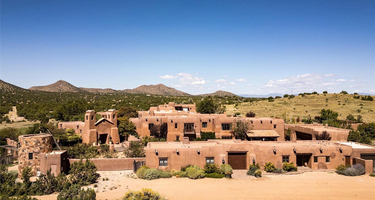 Former Harley-Davidson CEO Lists 178-Acre Santa Fe Ranch Featured in Succession ()