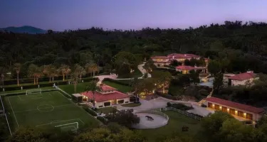 Amor Estate: Ciara and Russell Wilson’s Rancho Santa Fe Compound Lists at $45 Million ()